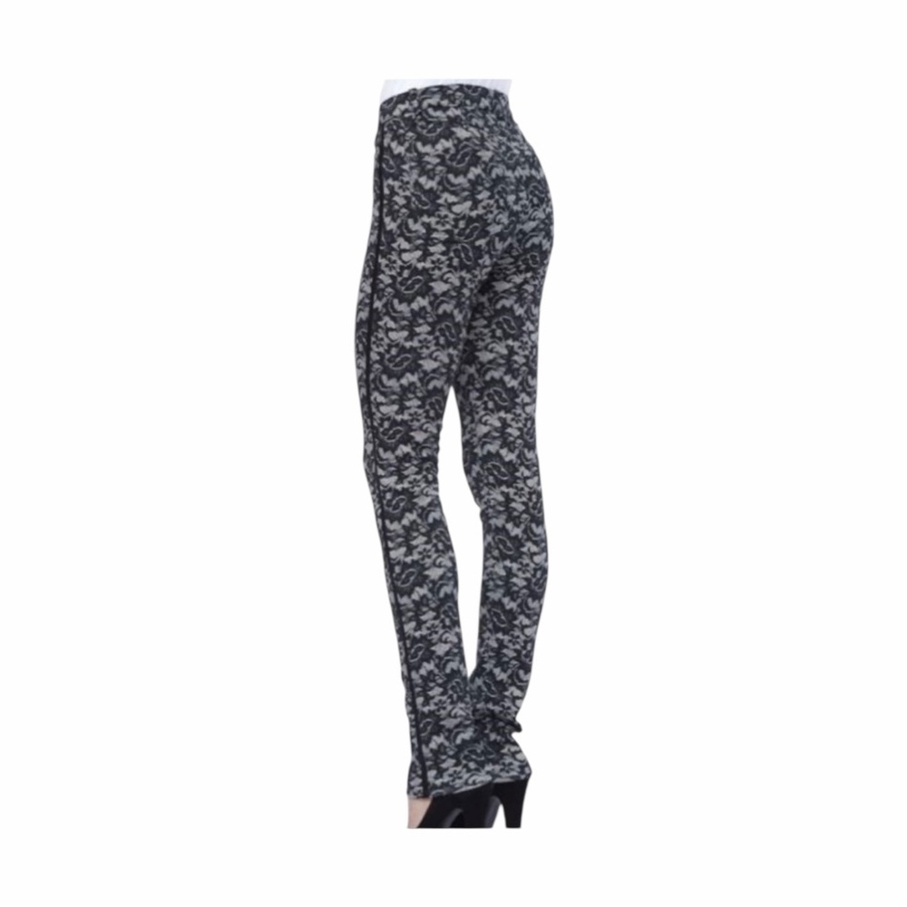 Nicole Miller Black and White Floral Skinny Pants